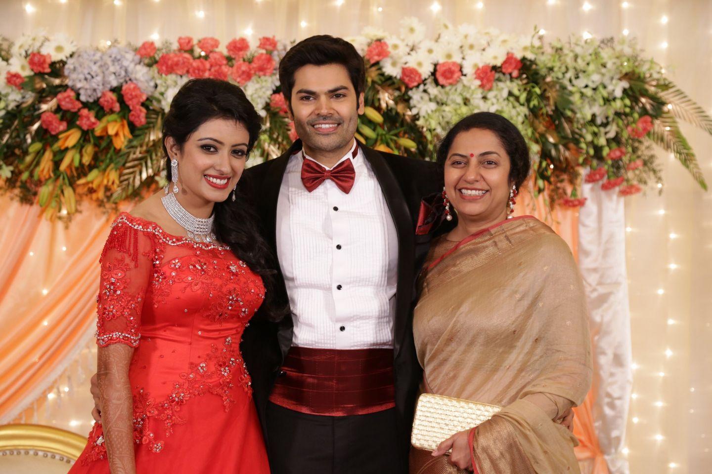 Ganesh Venkatraman Nisha Wedding Reception Photos Part II