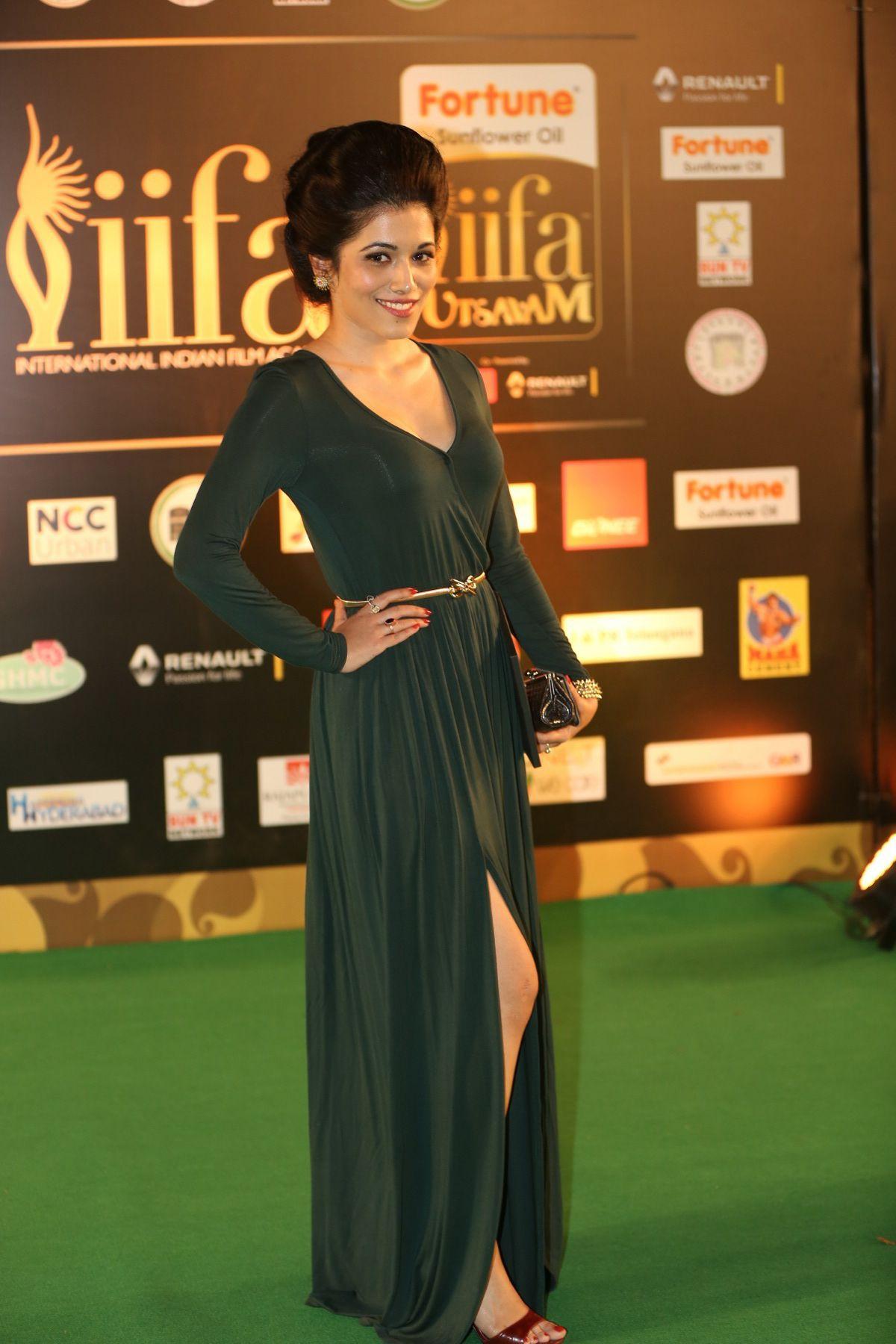 Gazal Somaiah Stills At iifa Utsavam Awards 2016