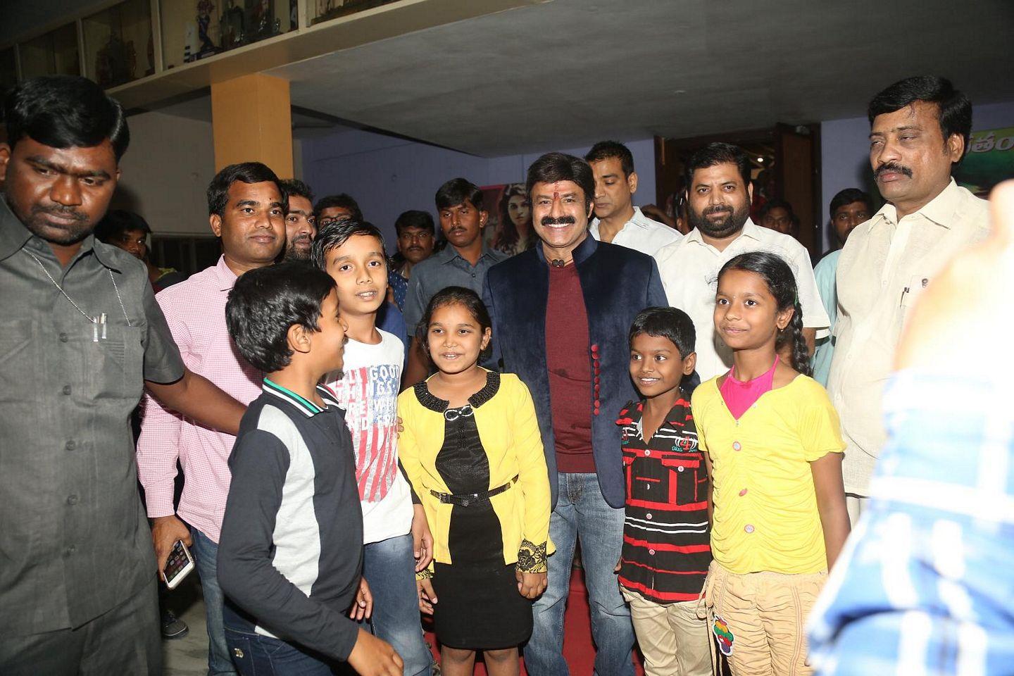 Guntur Talkies Theatrical Trailer Launch Pics