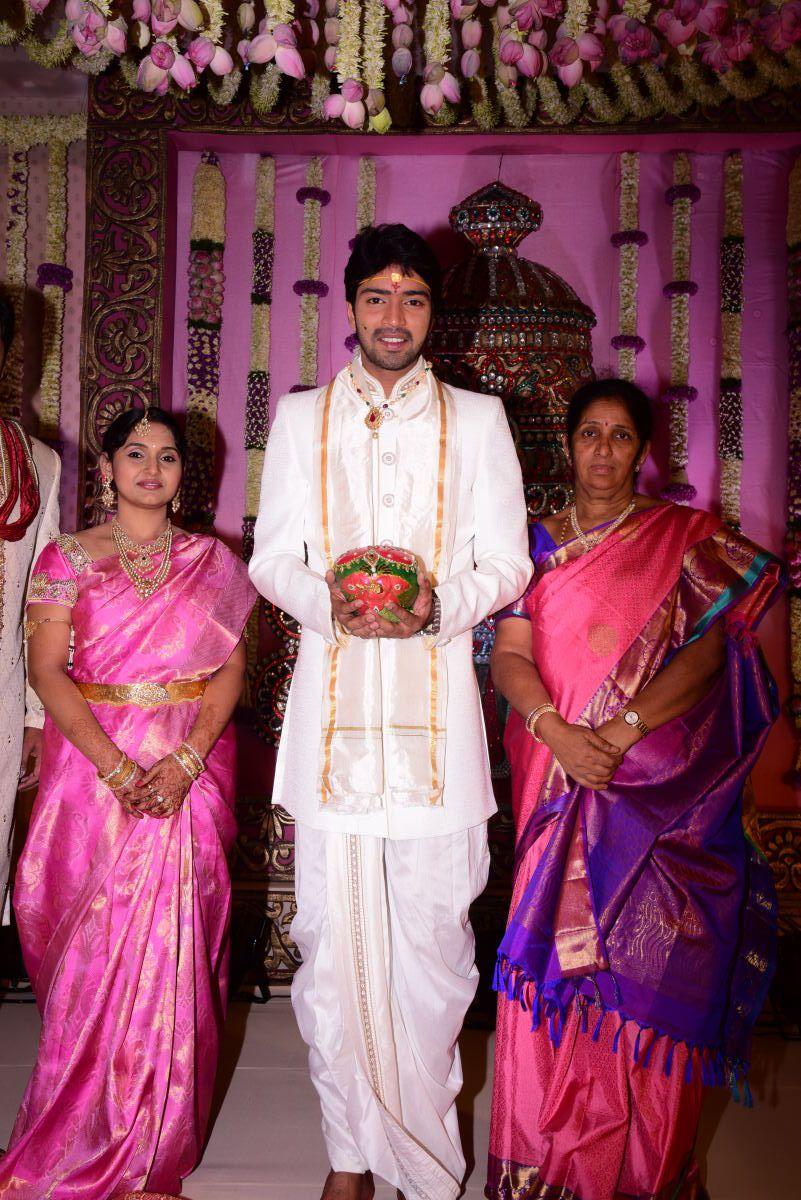 Hero Allari Naresh and Virupa Wedding Photos