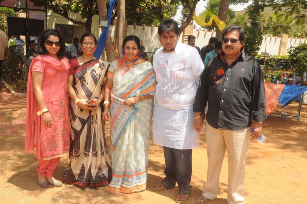 Hyderabad Biggest Holi Celebrations Photos