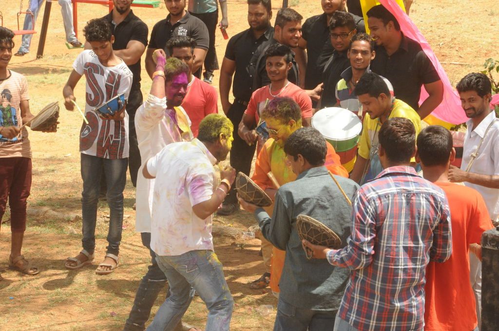 Hyderabad Biggest Holi Celebrations Photos