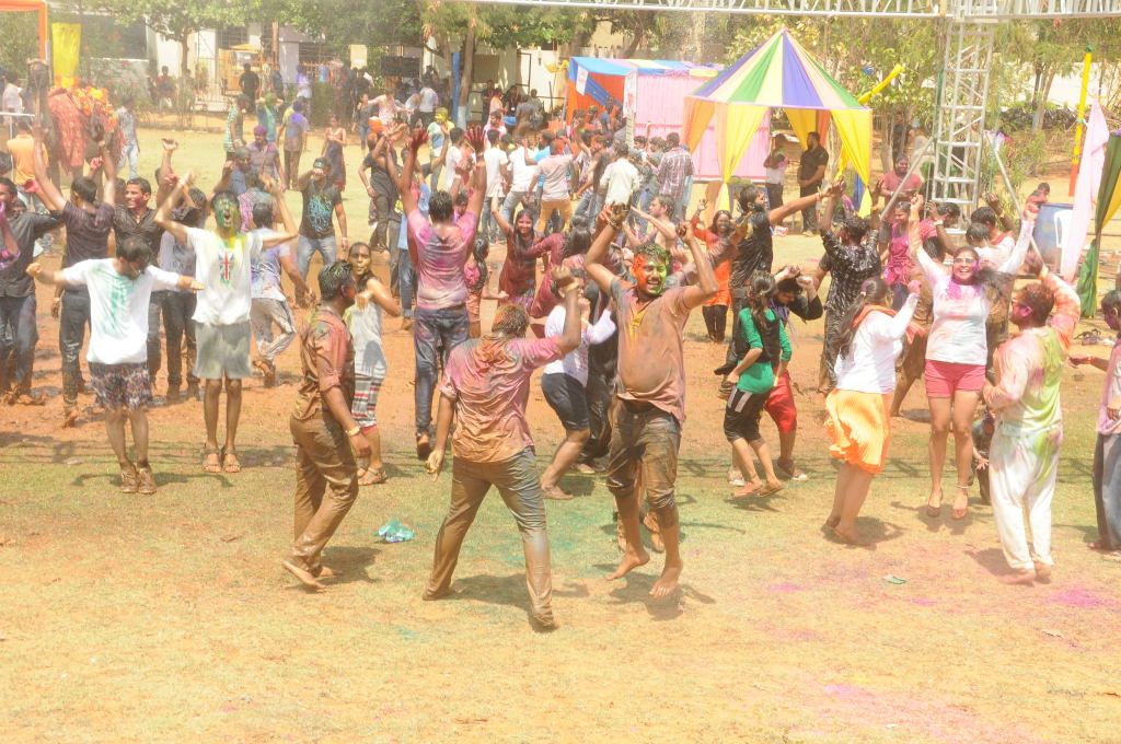 Hyderabad Biggest Holi Celebrations Photos