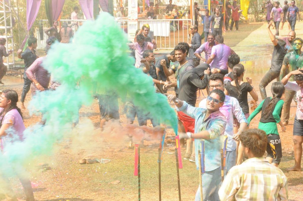 Hyderabad Biggest Holi Celebrations Photos