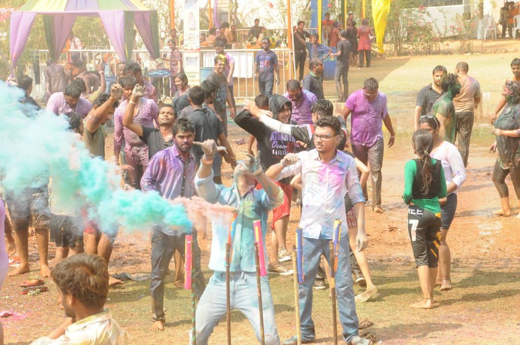 Hyderabad Biggest Holi Celebrations Photos