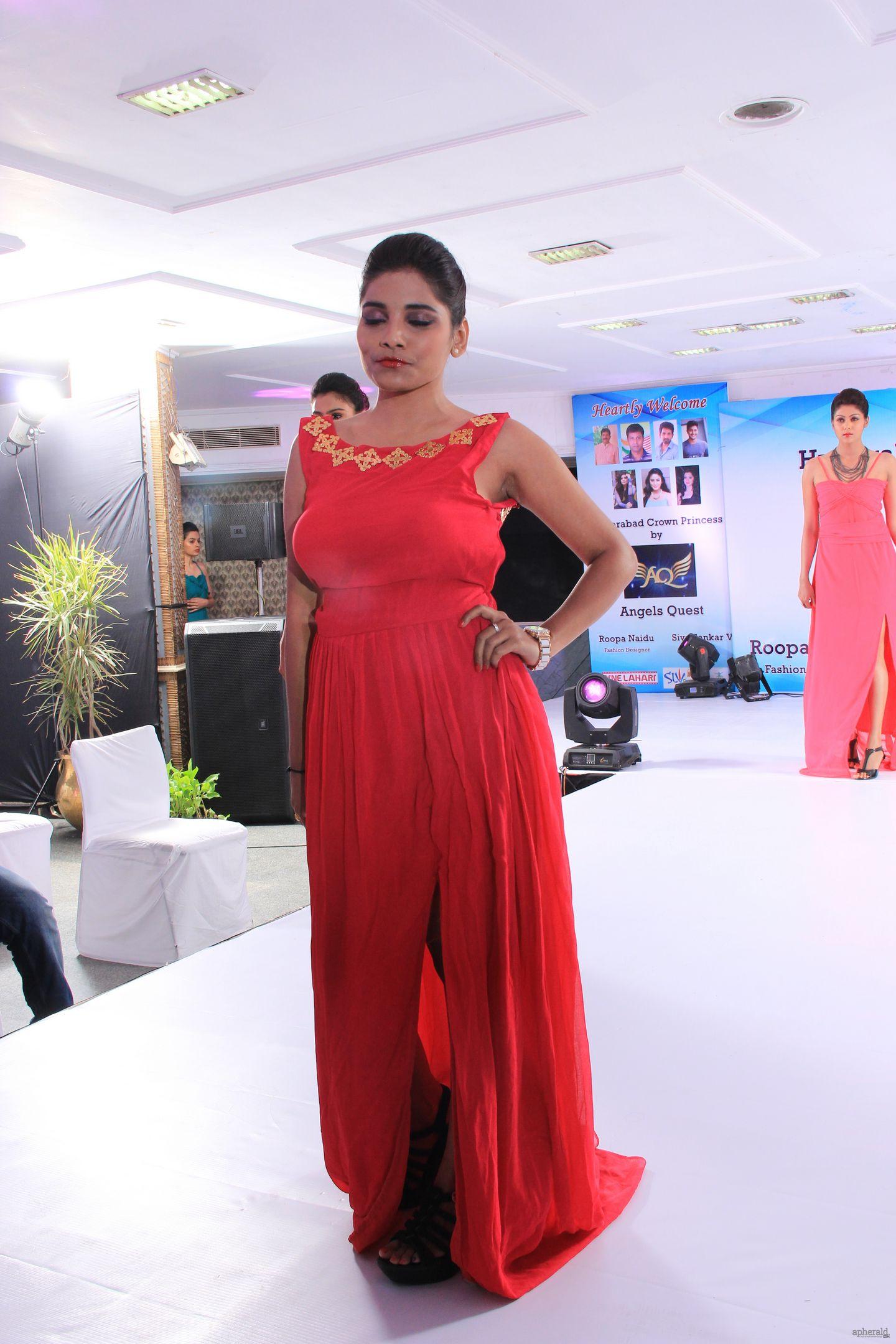 Hyderabad Crown Princess Fashion Show pics