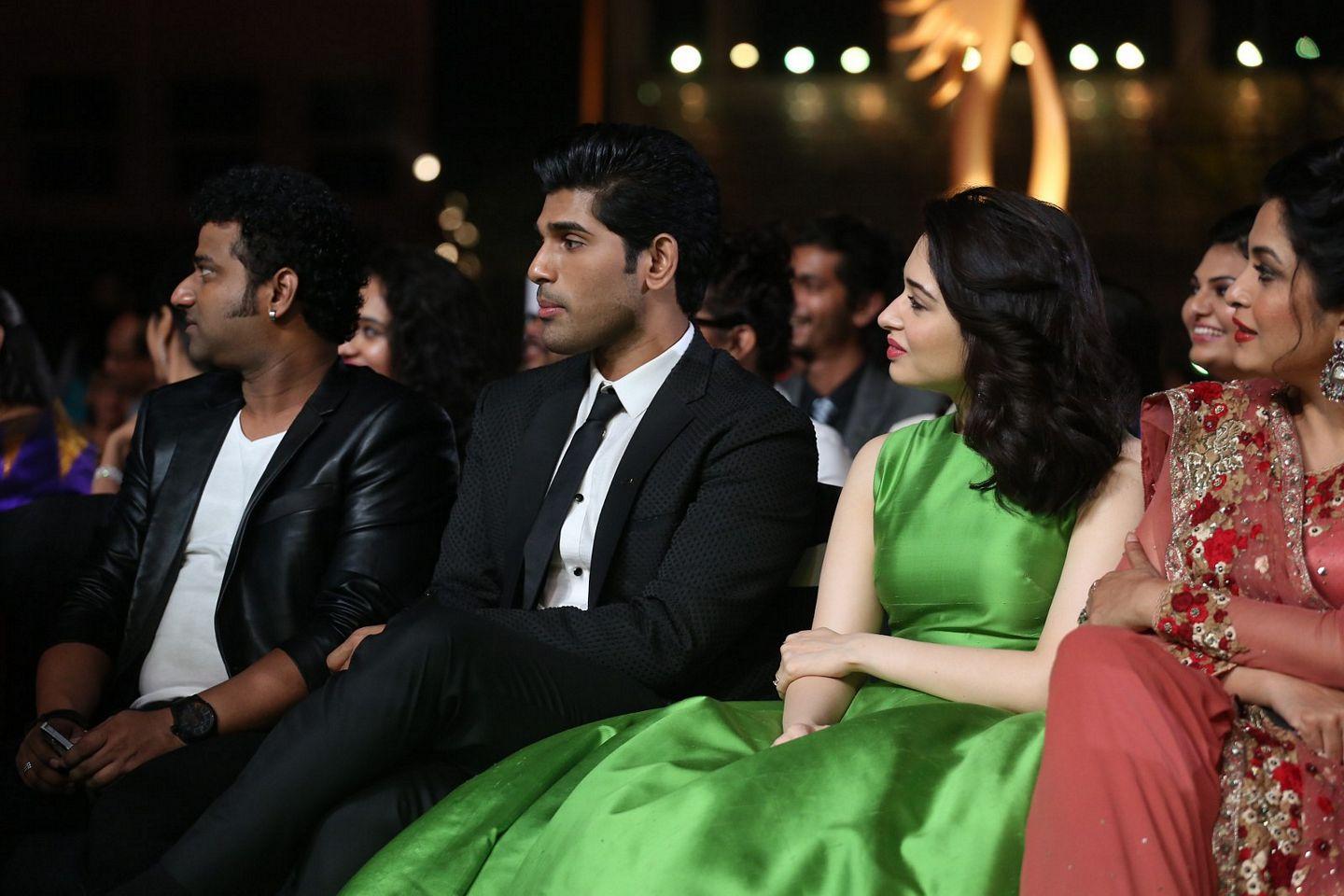  IIFA Utsavam Awards 2016 Photos