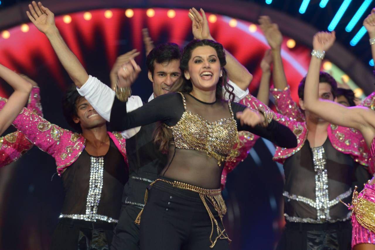  IIFA Utsavam Awards 2016 Photos
