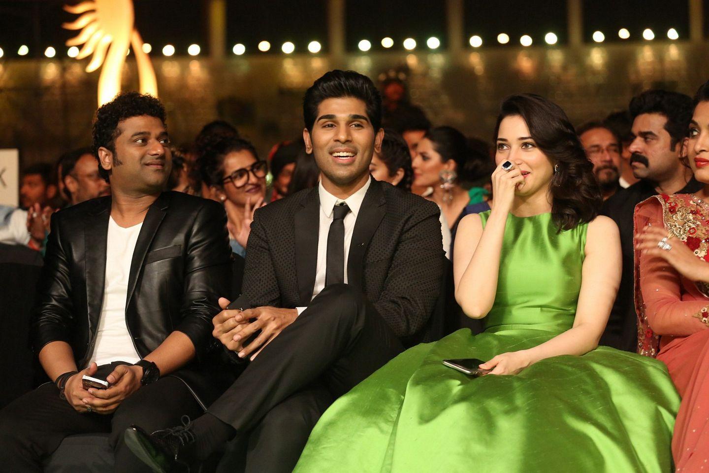  IIFA Utsavam Awards 2016 Photos