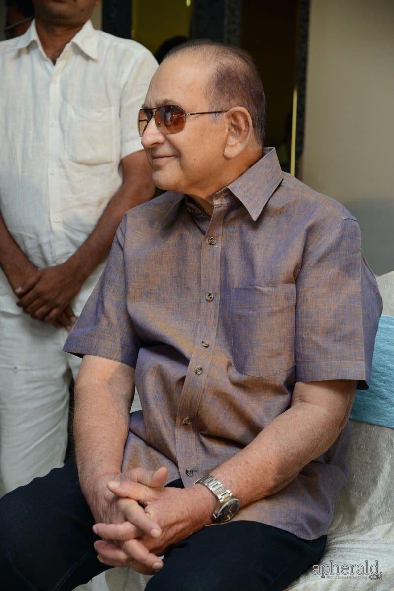 Ina Istam Nuvvu Press Meet Pics