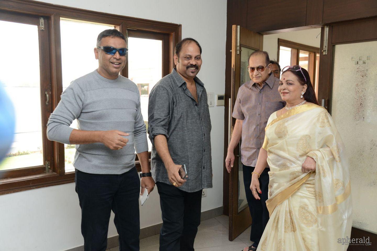 Ina Istam Nuvvu Press Meet Pics