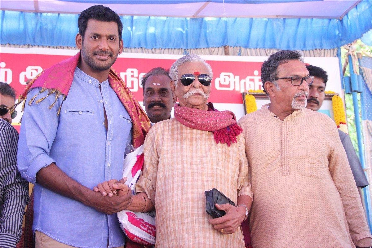 Isari Velan 29th Memorial Day Function Photos