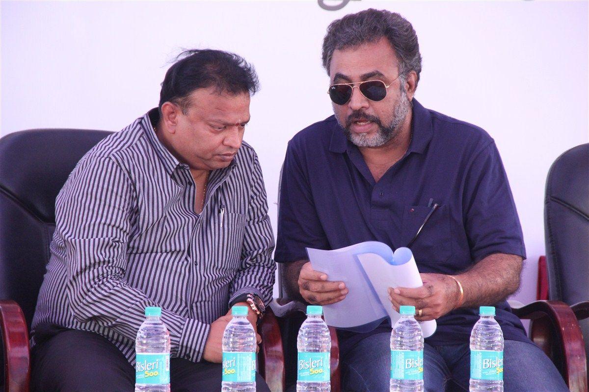 Isari Velan 29th Memorial Day Function Photos