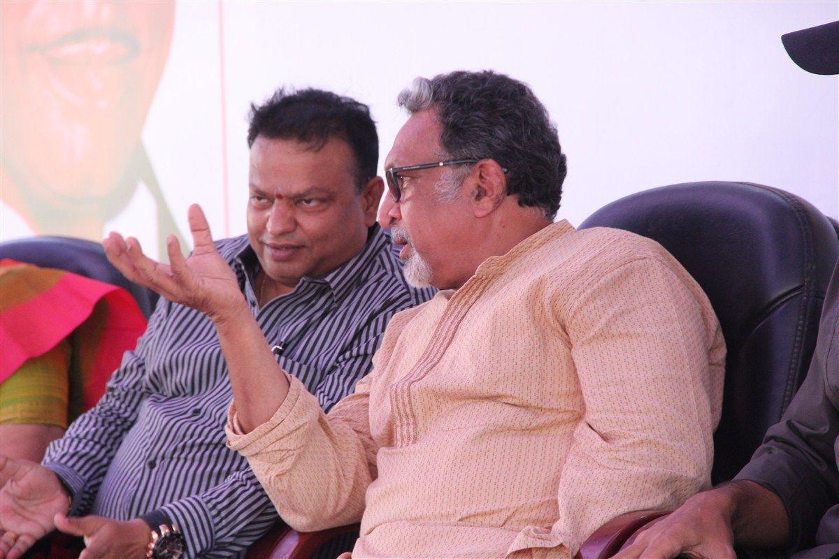 Isari Velan 29th Memorial Day Function Photos