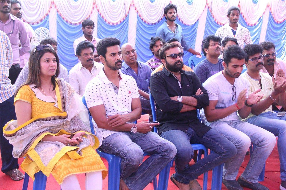 Isari Velan 29th Memorial Day Function Photos