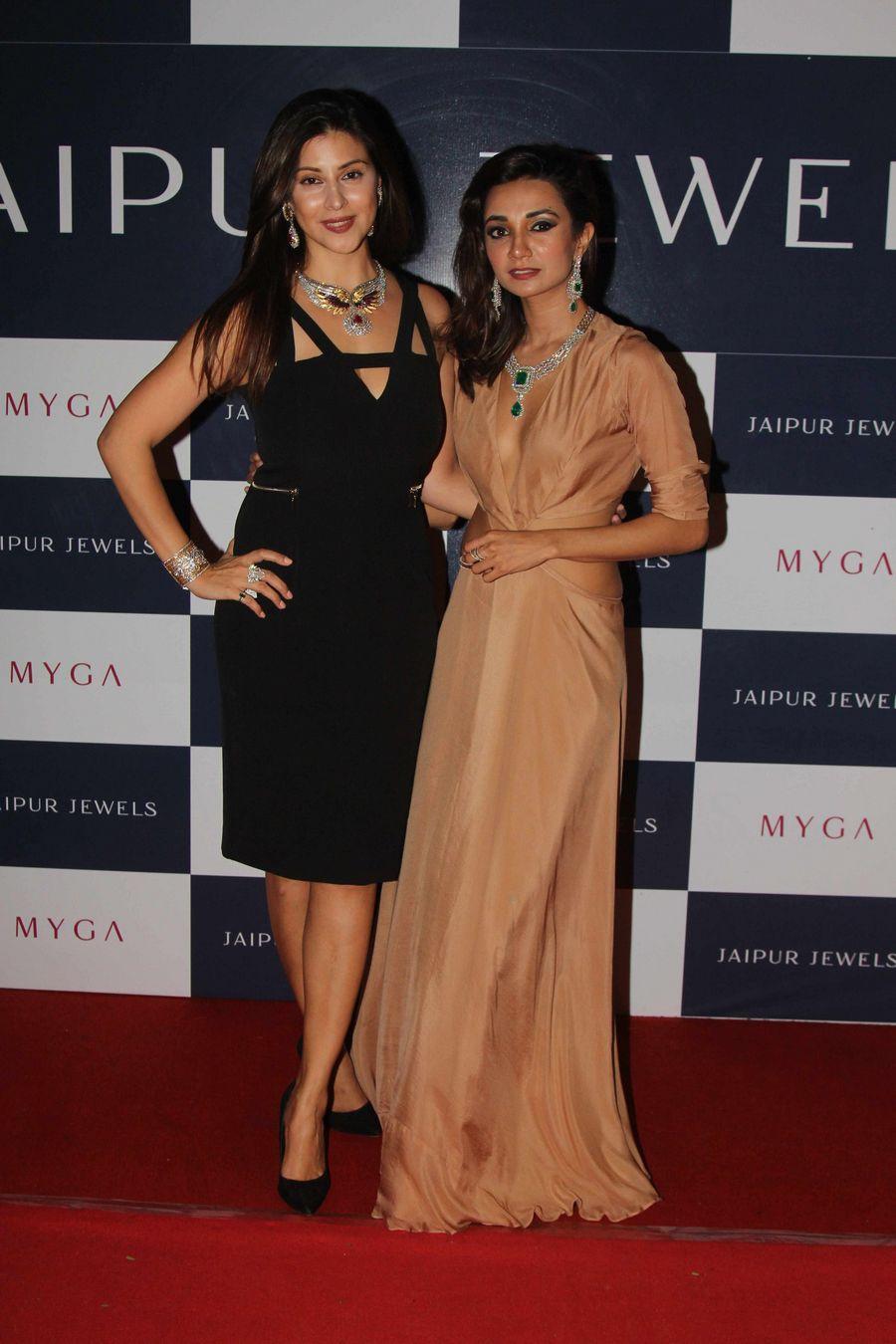 Jaipur Jewels Unveils myga Campaign Photos