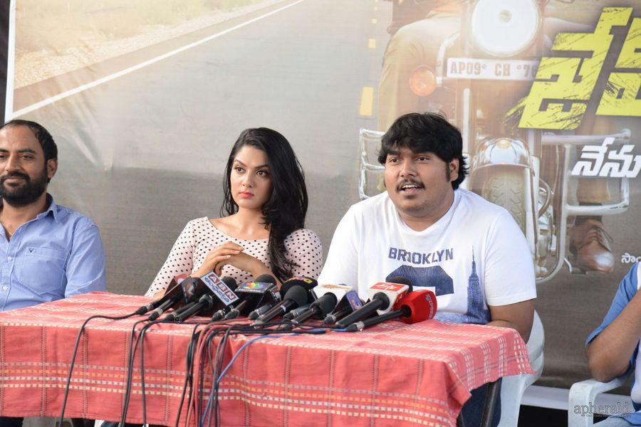 James Bond Press Meet Photos