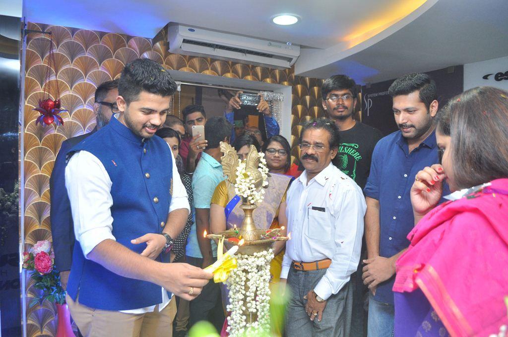 Jayam Ravi Inaugurates Essensuals Salon at Adyar Photos