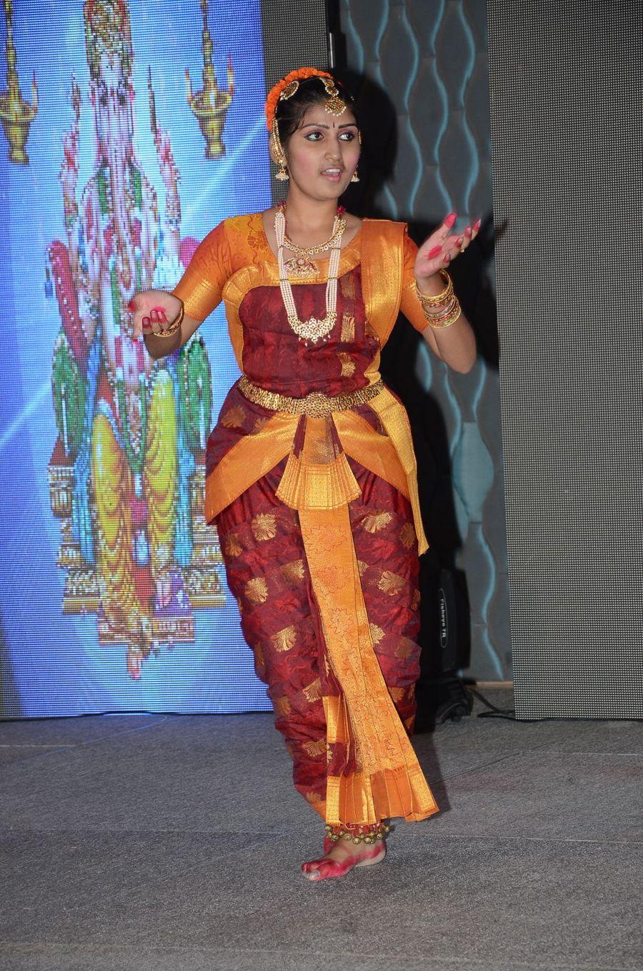 Jeelakarra Bellam Movie Audio Launch Photos