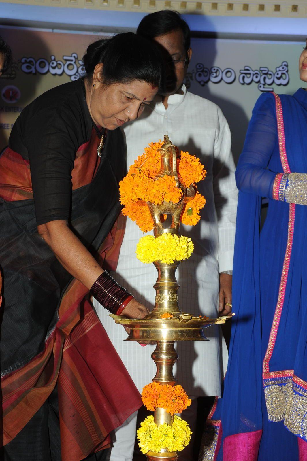 Jyothi Lakshmi Abinandhana Sabha
