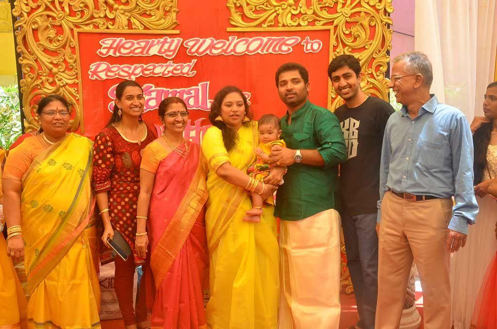 Kamal Haasan names Dance master shobi daughter Photos