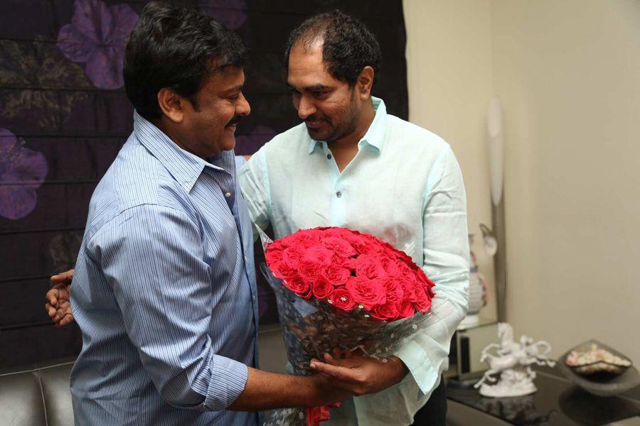 Kancha Team Meets Chiranjeevi