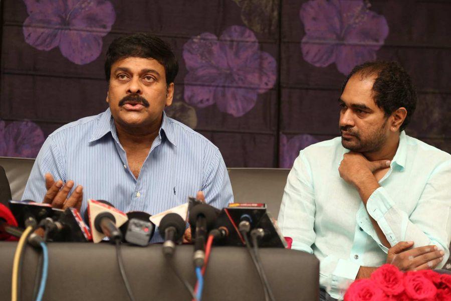 Kancha Team Meets Chiranjeevi