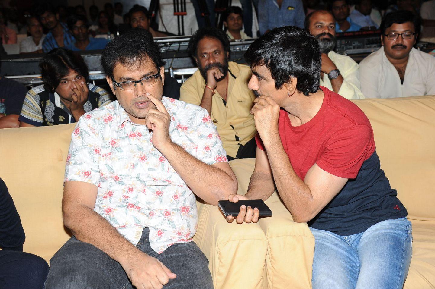 Kick 2 Platinum Disc Photos