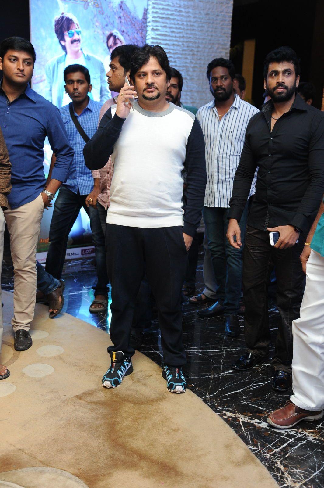 Kick 2 Platinum Disc Photos