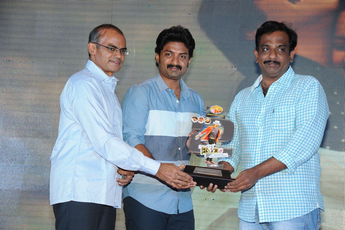 Kick 2 Platinum Disc Photos