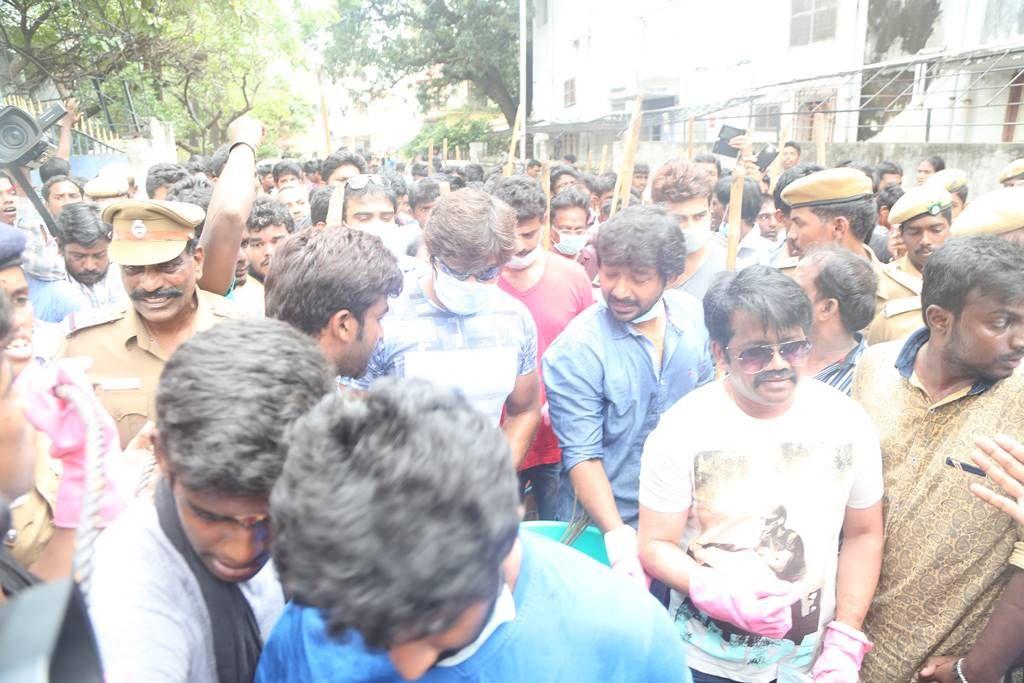 Kollywood Celebs Participate  Cleans Chennai Photos