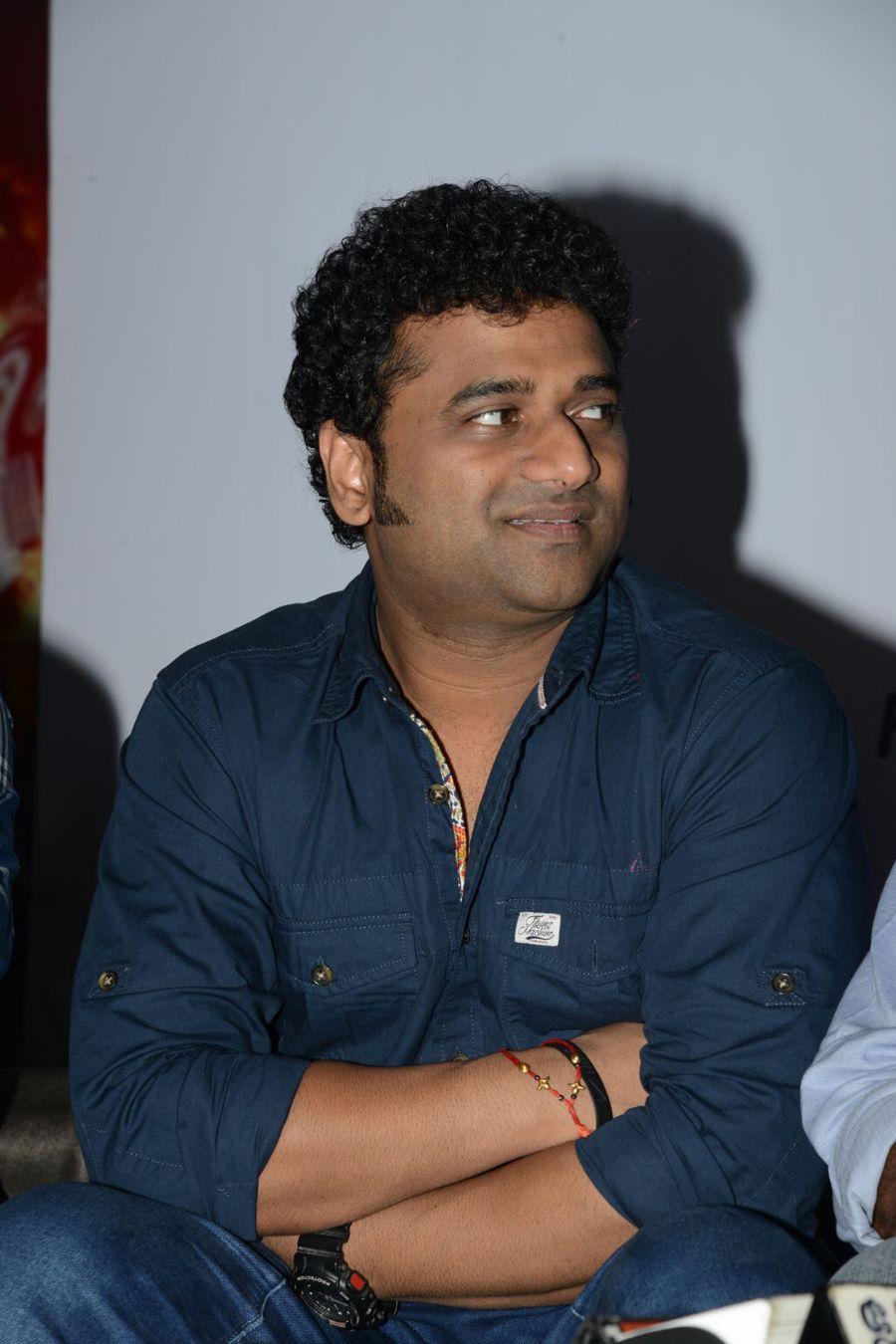 Kumari 21 F First Look Launch Photos