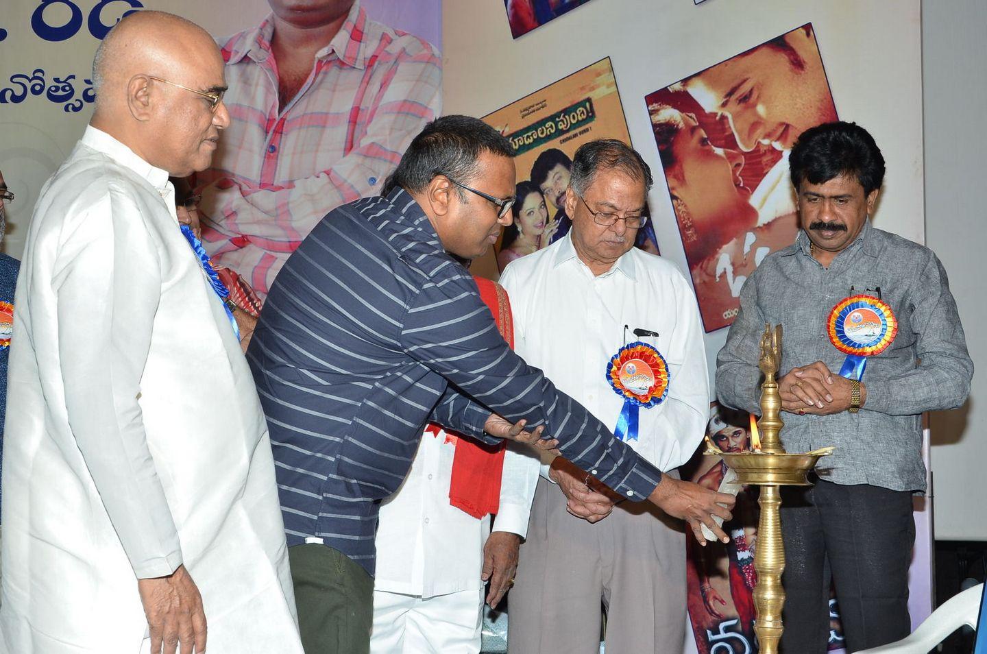 KV Reddy Award To Gunasekhar Photos