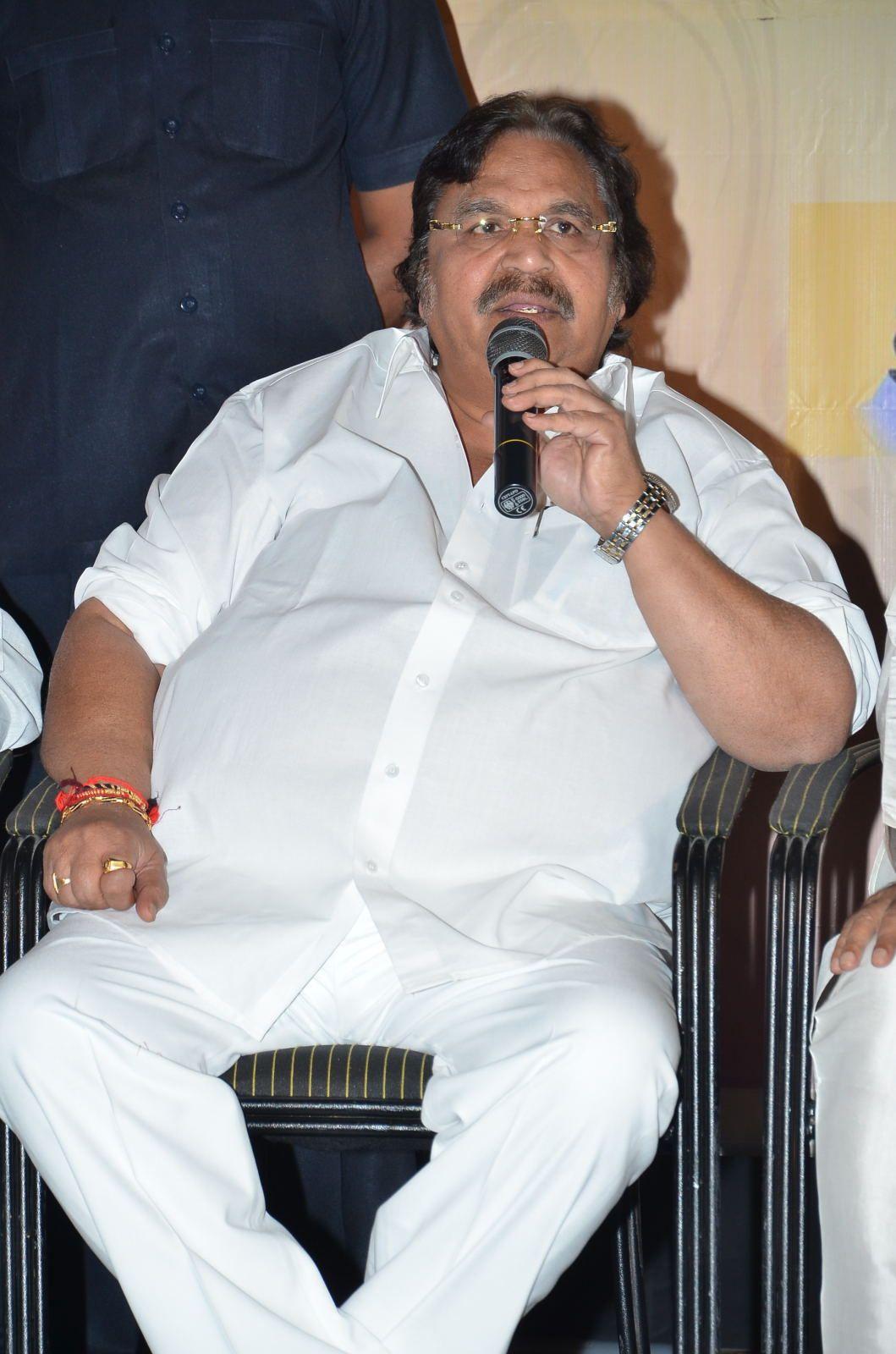 KV Reddy Award To Gunasekhar Photos