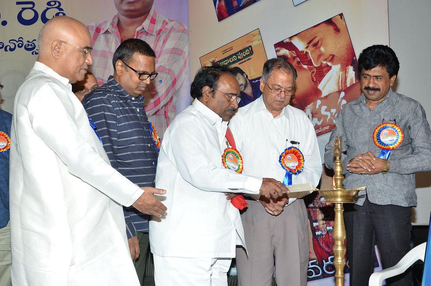 KV Reddy Award To Gunasekhar Photos