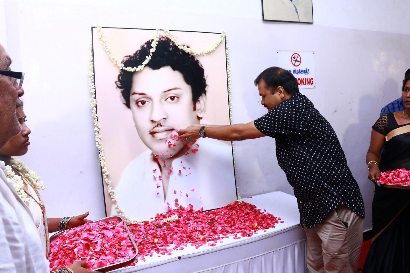 Lachiya Nadigar SSR Rajendran First memorial tribute Function Photos