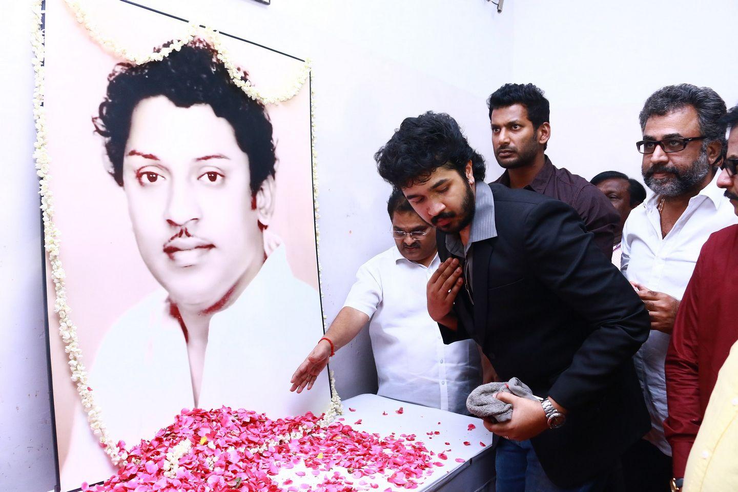 Lachiya Nadigar SSR Rajendran First memorial tribute Function Photos