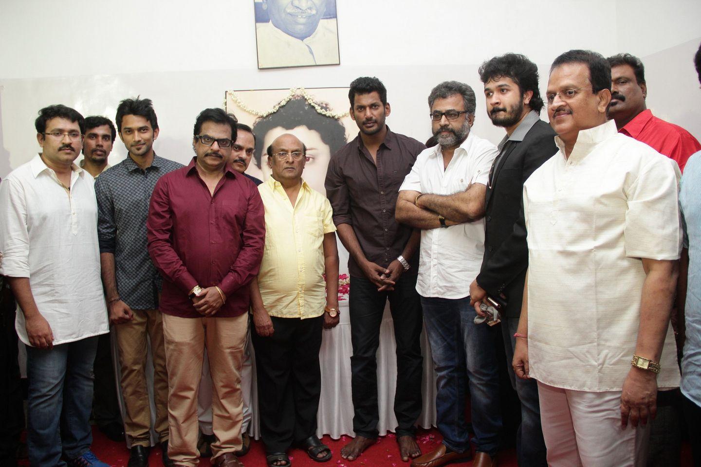 Lachiya Nadigar SSR Rajendran First memorial tribute Function Photos