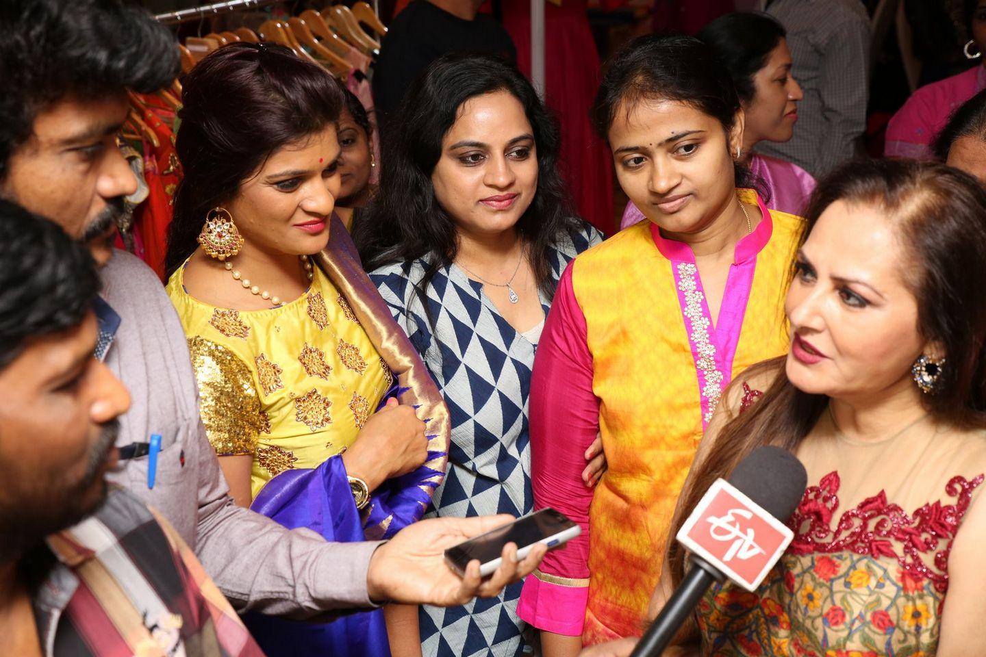 Lavishh Exhibition Photos