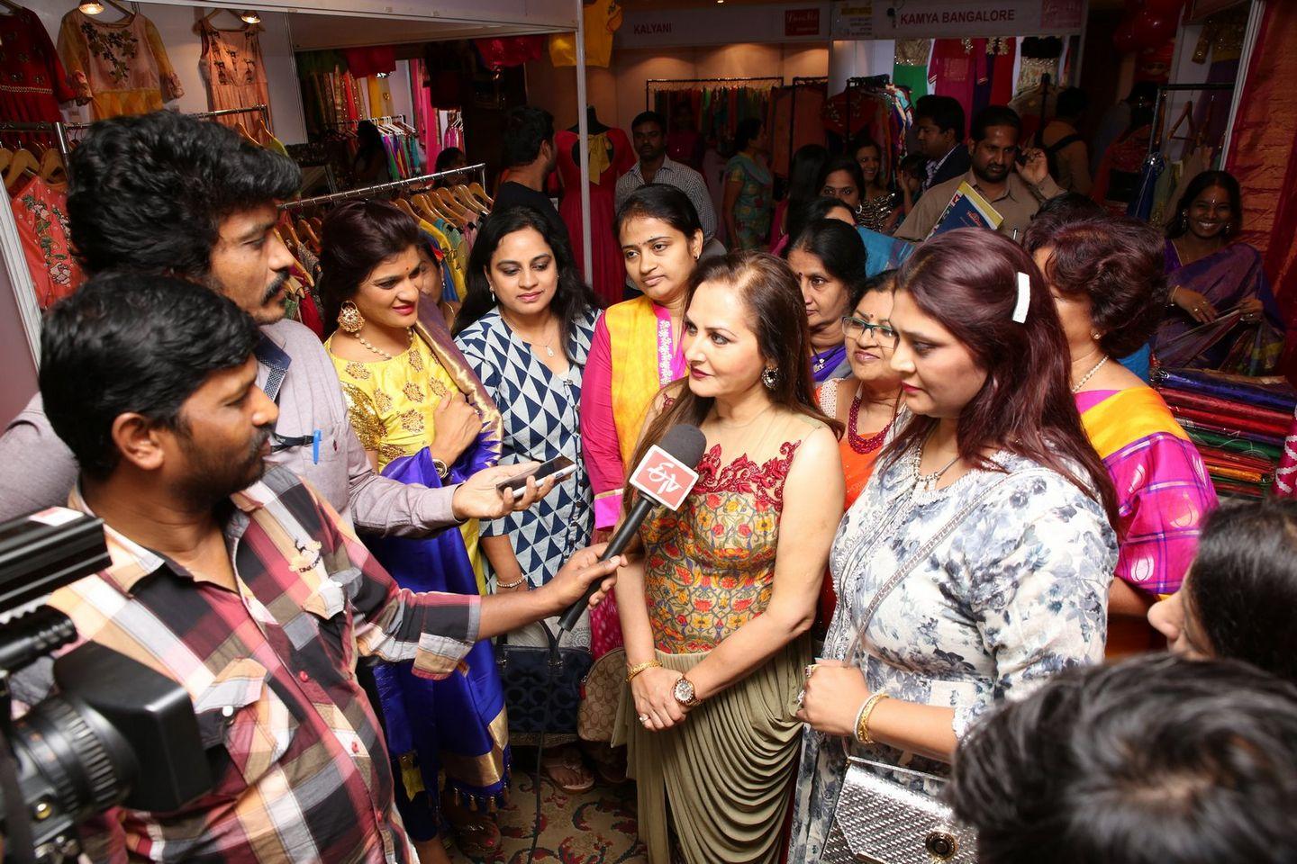Lavishh Exhibition Photos