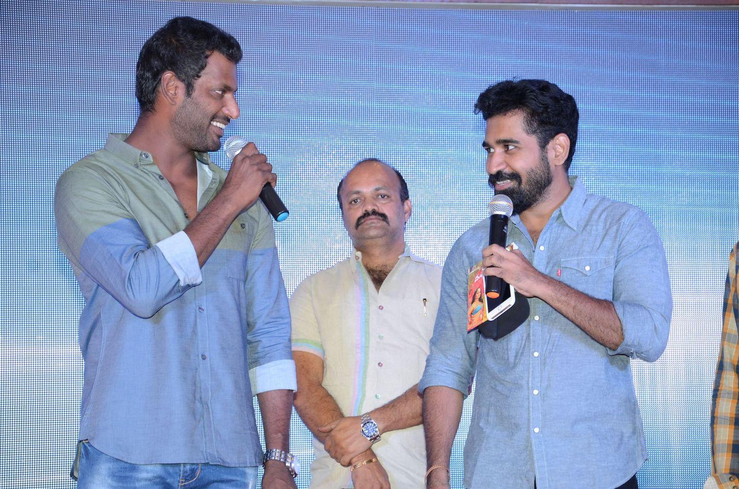 Madha Gaja Raja Audio Launch Photos