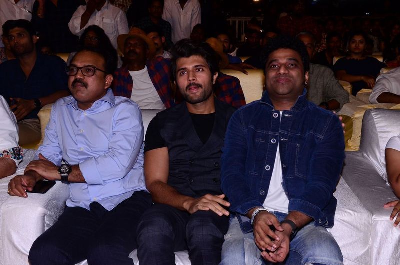 Maharshi Movie Pre Release Event Pictures