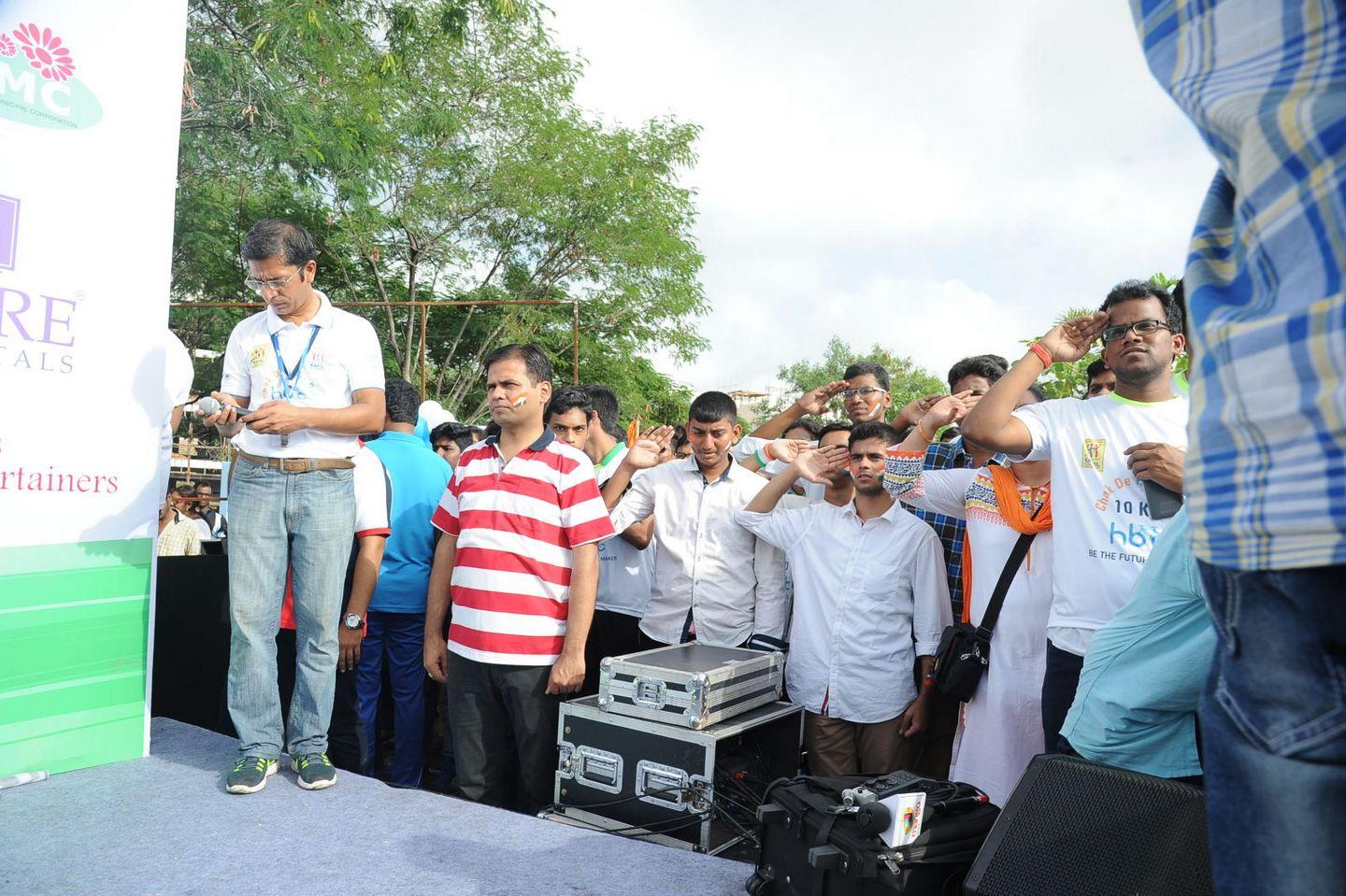 Mahesh Babu at HBC Chak De India Ride