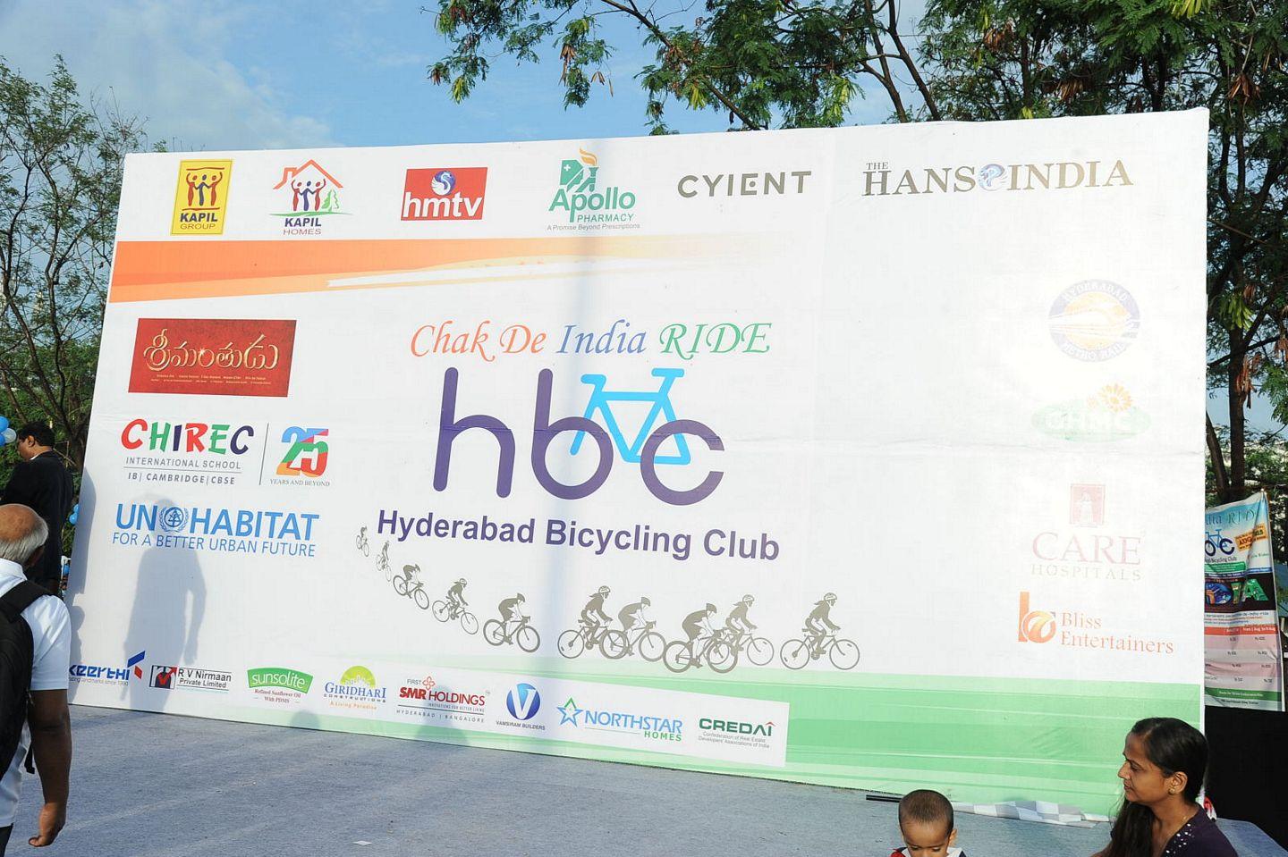 Mahesh Babu at HBC Chak De India Ride