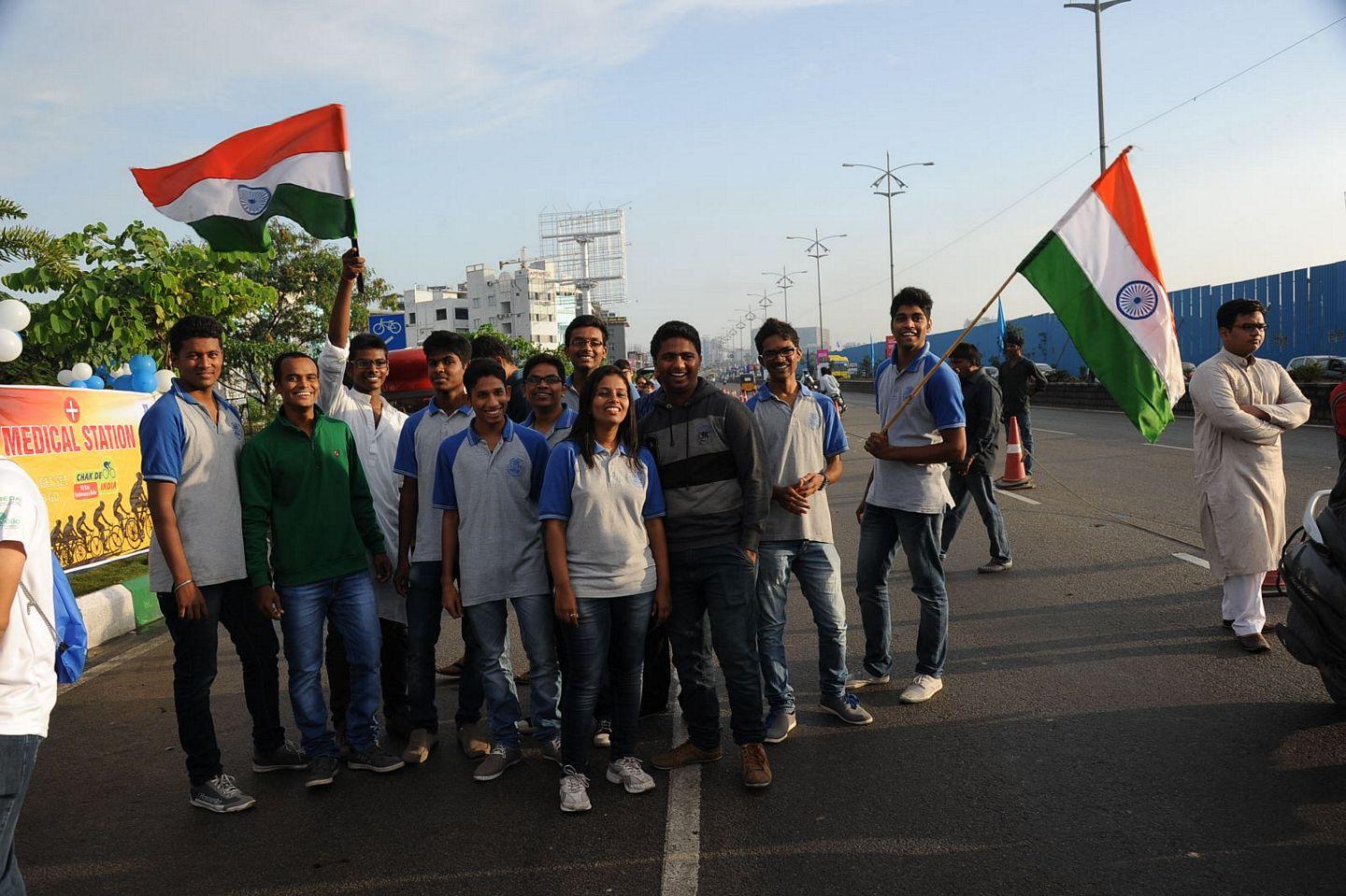 Mahesh Babu at HBC Chak De India Ride