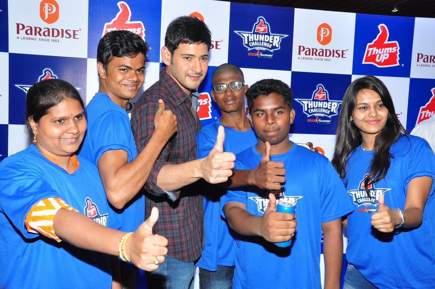 Mahesh Babu Thums Up Thunder Challenge Winners Photos