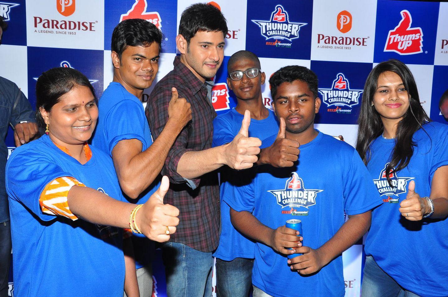 Mahesh Babu Thums Up Thunder Challenge Winners Photos