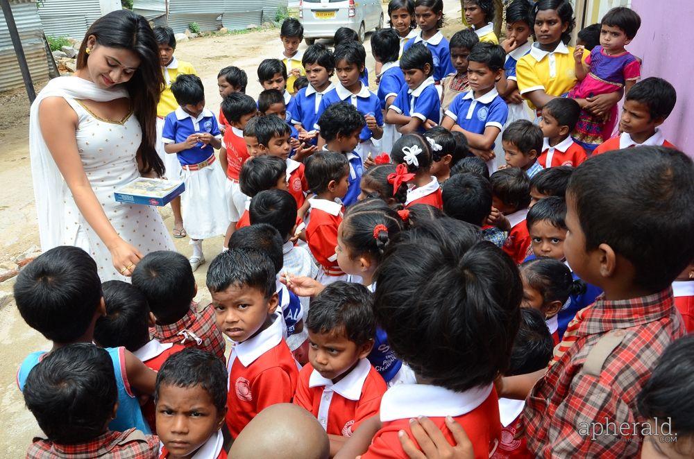 Manali Rathod Birthday Celebrations Photos