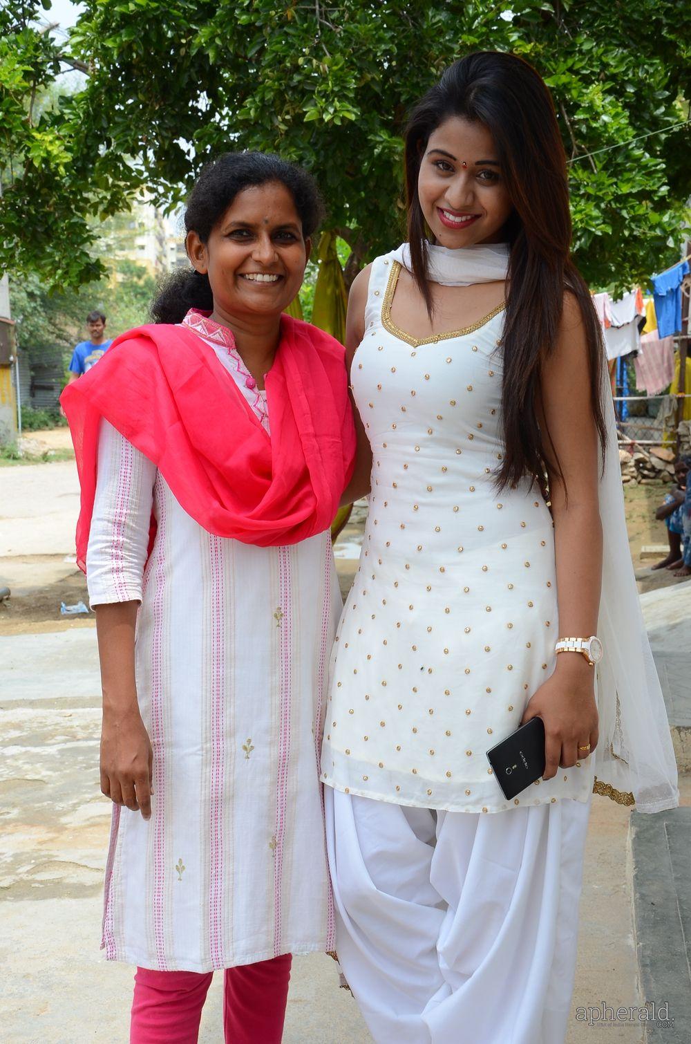 Manali Rathod Birthday Celebrations Photos