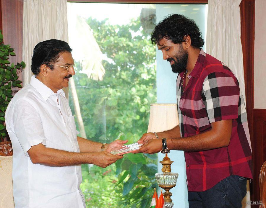 Manchu Vishnu Photos With Ch Vidyasagar Rao